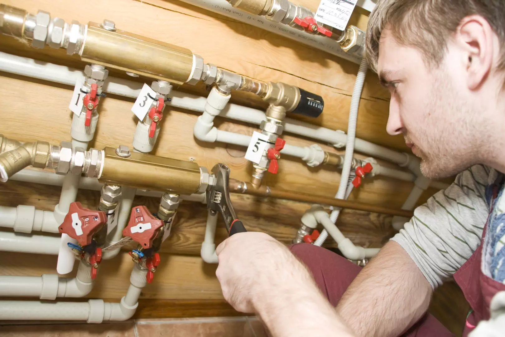 commercial heating engineer